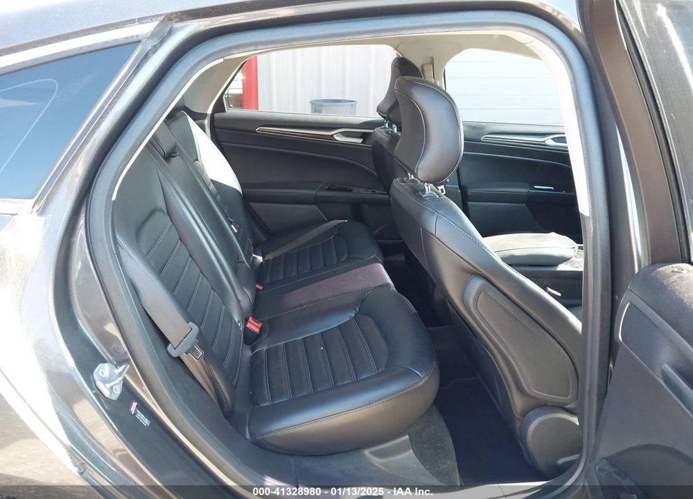 2016 FORD FUSION SE VIN: 3FA6P0HD3GR171709