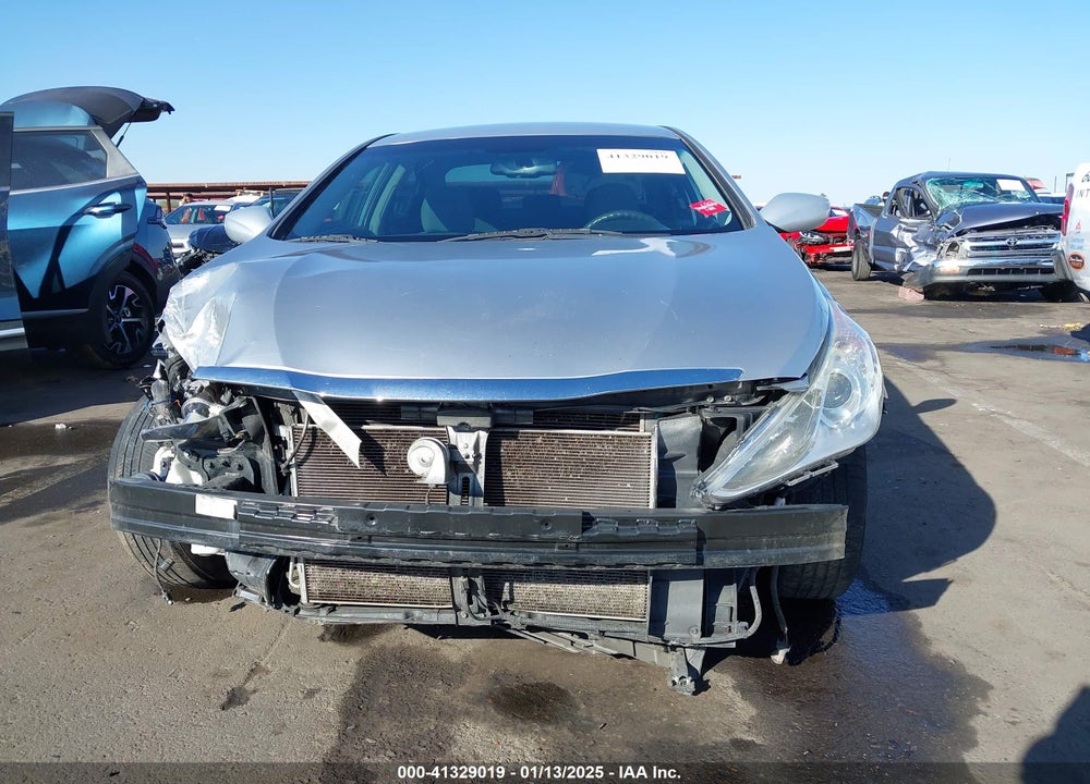 2013 HYUNDAI SONATA VIN: 5NPEB4AC1DH768885