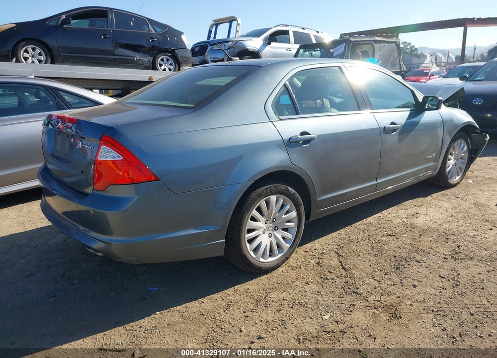 2011 FORD FUSION HYBRID VIN: 3FADP0L31BR242257