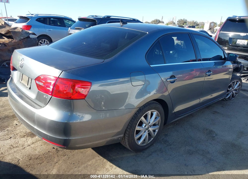 2014 VOLKSWAGEN JETTA 1.8T SE VIN: 3VWD17AJ6EM354735