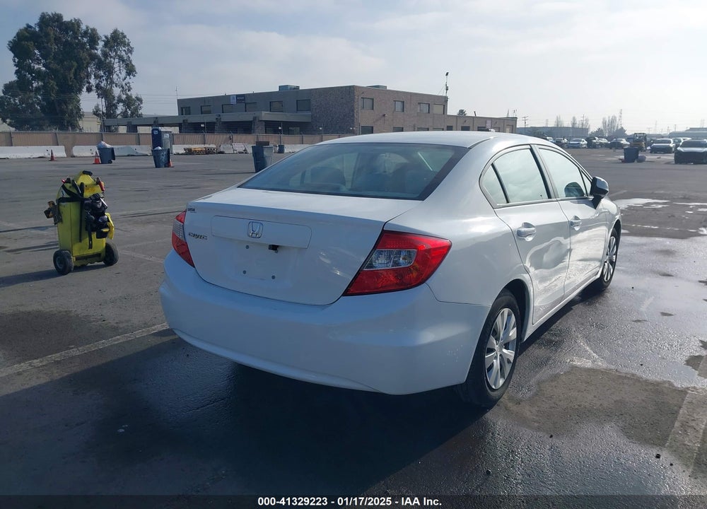 2012 HONDA CIVIC SDN VIN: 2HGFB2F5XCH570513