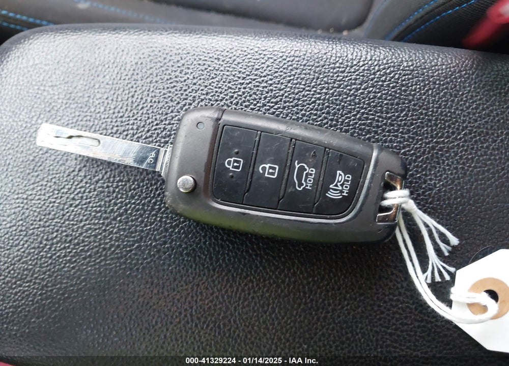 2019 HYUNDAI VELOSTER VIN: KMHTG6AF0KU006614