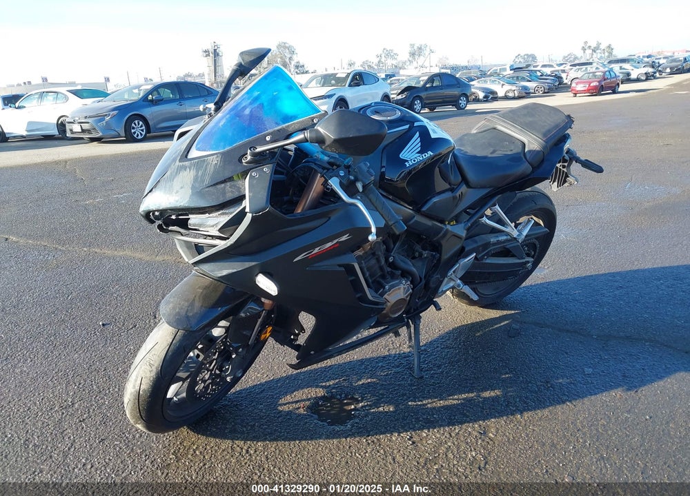 2021 HONDA CBR650 RA VIN: MLHRH0154M5200170