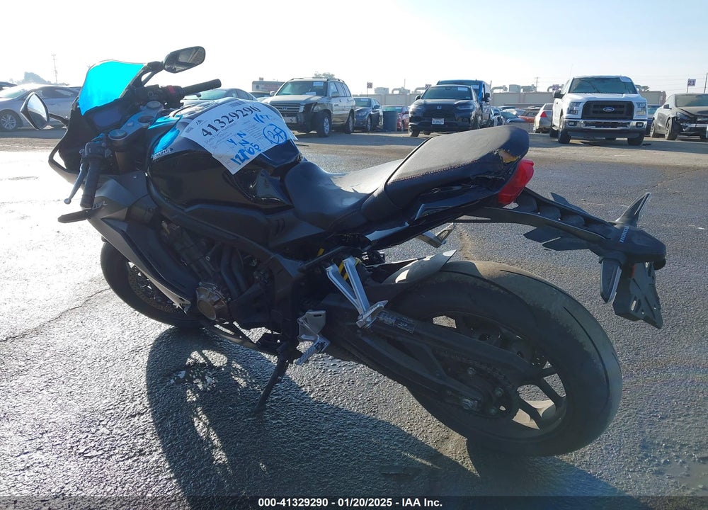 2021 HONDA CBR650 RA VIN: MLHRH0154M5200170