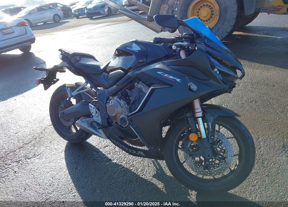 2021 HONDA CBR650 RA VIN: MLHRH0154M5200170