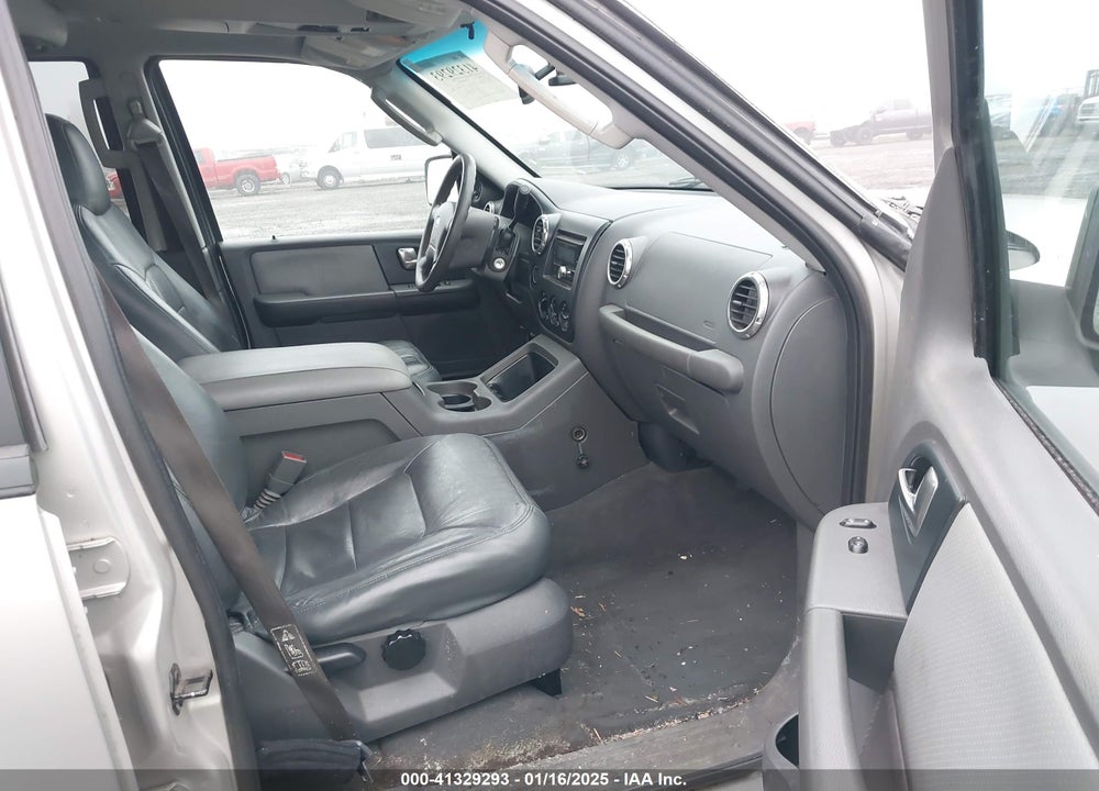 2003 FORD EXPEDITION XLT VIN: 1FMPU16L73LB21889
