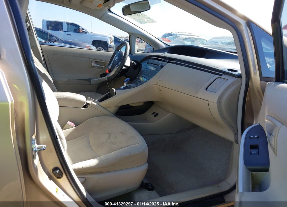 2011 TOYOTA PRIUS VIN: JTDKN3DU6B1330313