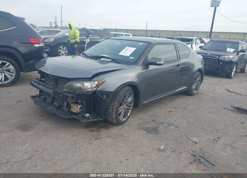2013 TOYOTA SCION TC VIN: JTKJF5C78D3061991