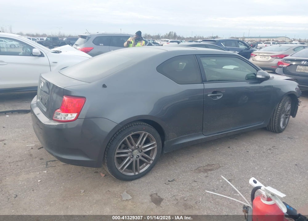 2013 TOYOTA SCION TC VIN: JTKJF5C78D3061991