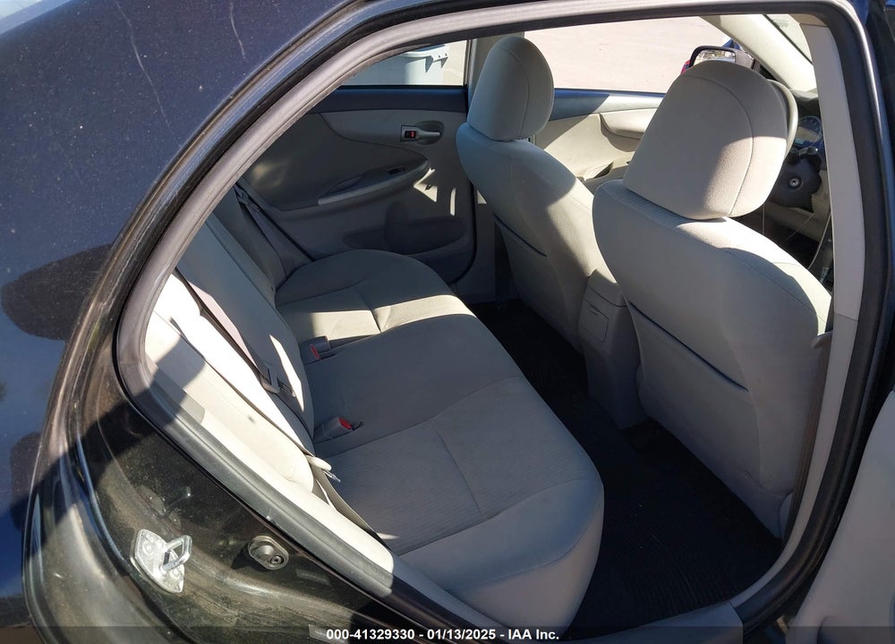 2010 TOYOTA COROLLA LE VIN: 1NXBU4EE0AZ287337