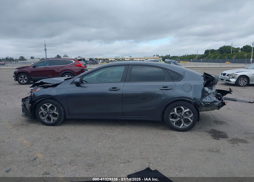 2021 KIA FORTE VIN: 3KPF24AD0ME312622
