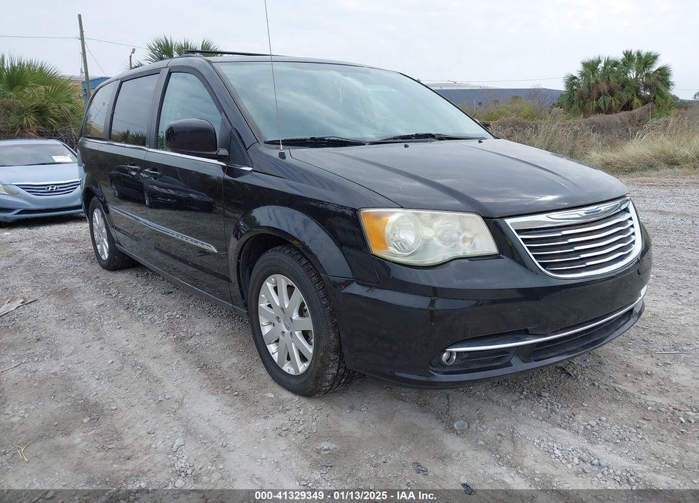 2013 CHRYSLER TOWN & COUNTRY TOURING VIN: 2C4RC1BG4DR620232