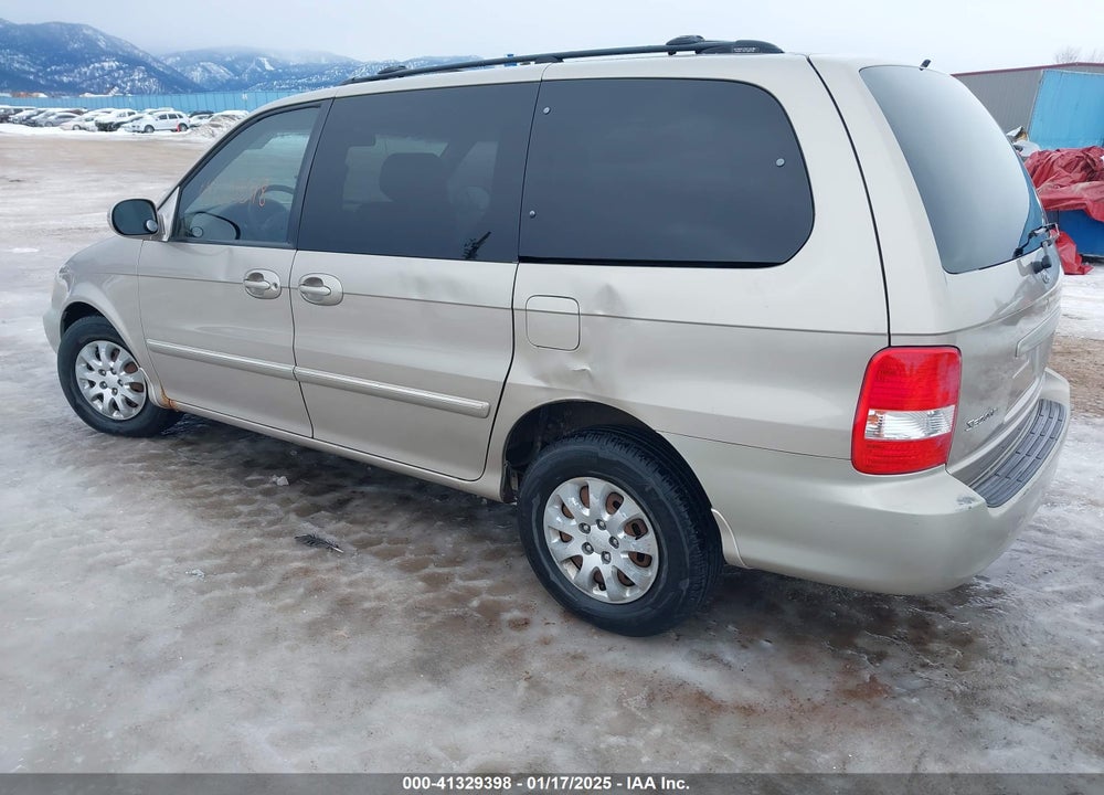 2005 KIA SEDONA EX/LX VIN: KNDUP131556626946