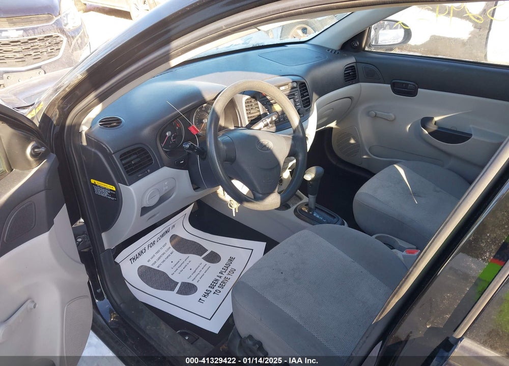 2008 HYUNDAI ACCENT VIN: KMHCN46C98U196608