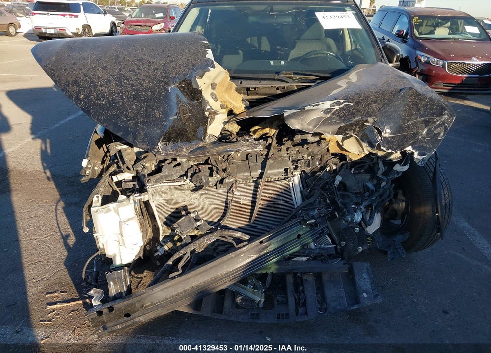 2018 NISSAN ROGUE SV VIN: 5N1AT2MT2JC804422