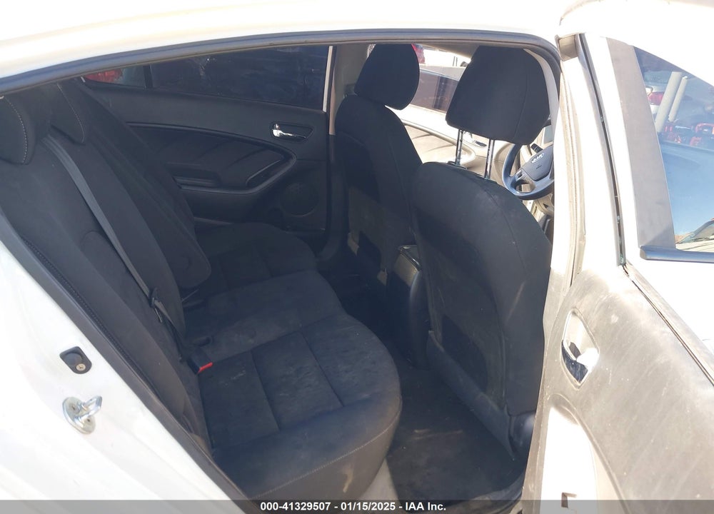 2016 KIA FORTE LX VIN: KNAFK4A66G5595056