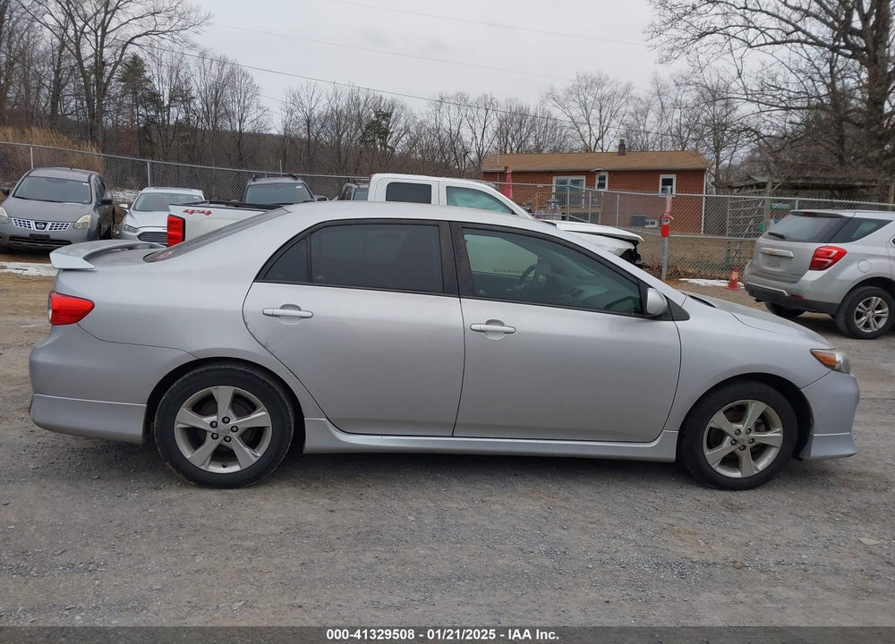 2011 TOYOTA COROLLA VIN: 2T1BU4EE7BC751825
