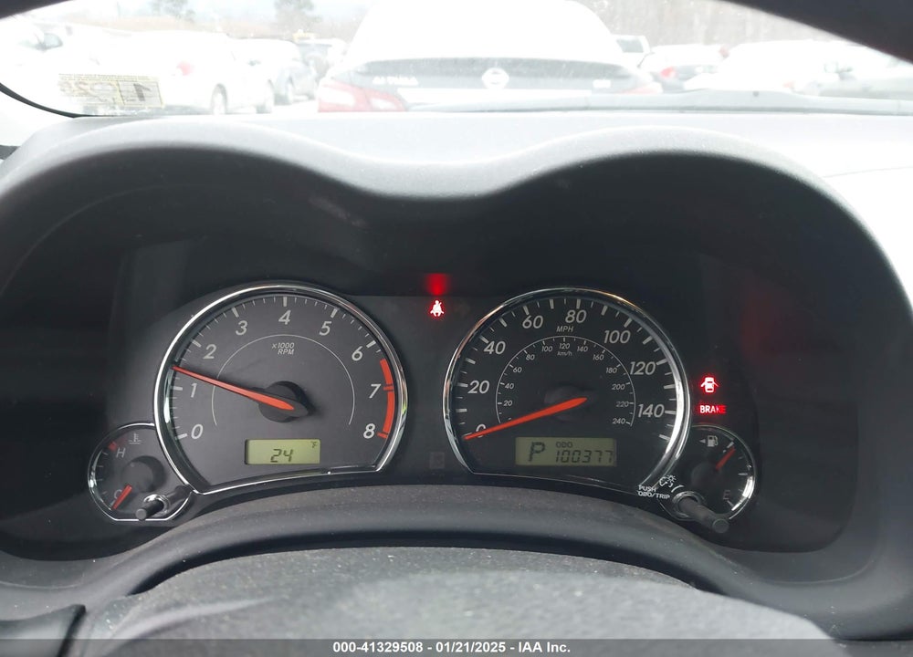 2011 TOYOTA COROLLA VIN: 2T1BU4EE7BC751825
