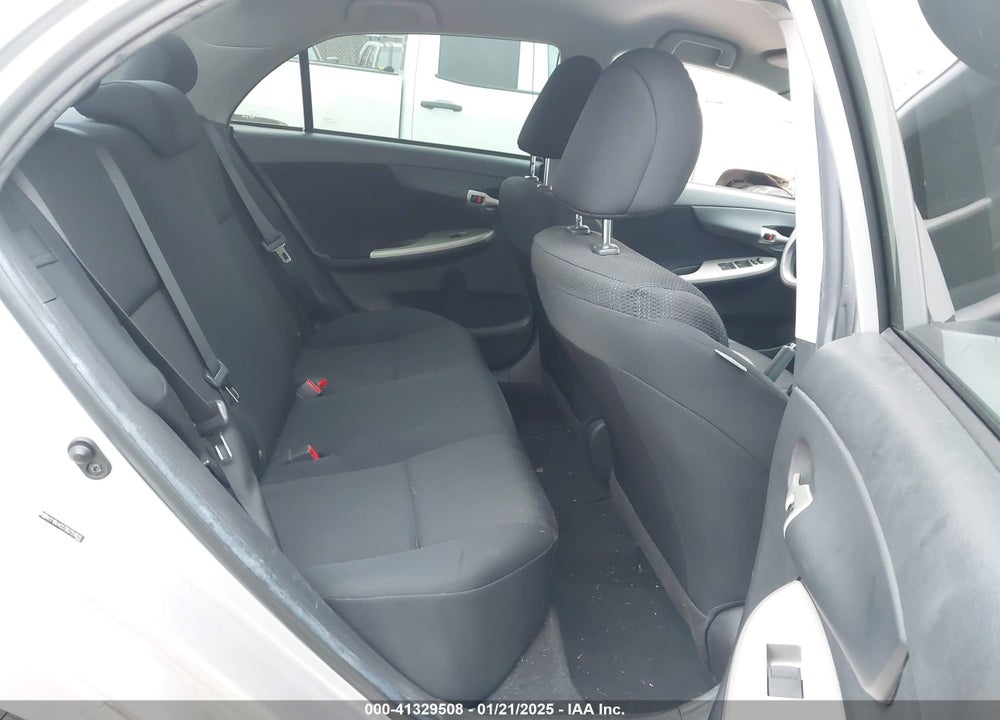 2011 TOYOTA COROLLA VIN: 2T1BU4EE7BC751825