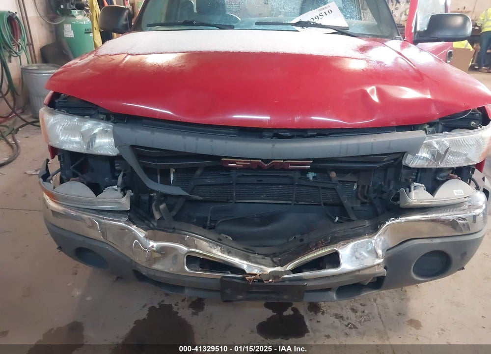 2005 GMC SIERRA 2500HD WORK TRUCK VIN: 1GTHC24UX5E307575