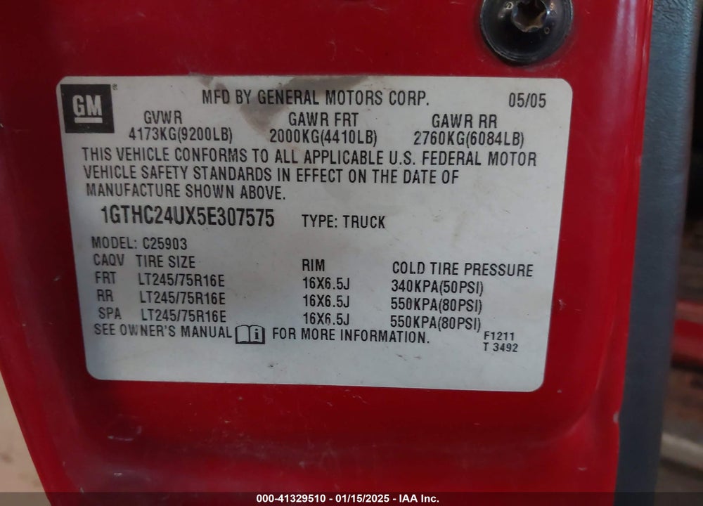 2005 GMC SIERRA 2500HD WORK TRUCK VIN: 1GTHC24UX5E307575