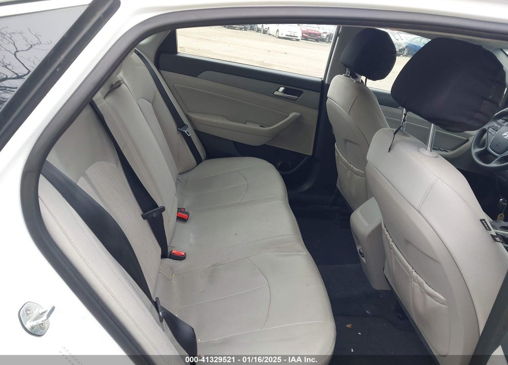 2017 HYUNDAI SONATA HYBRID SE VIN: KMHE24L30HA077028
