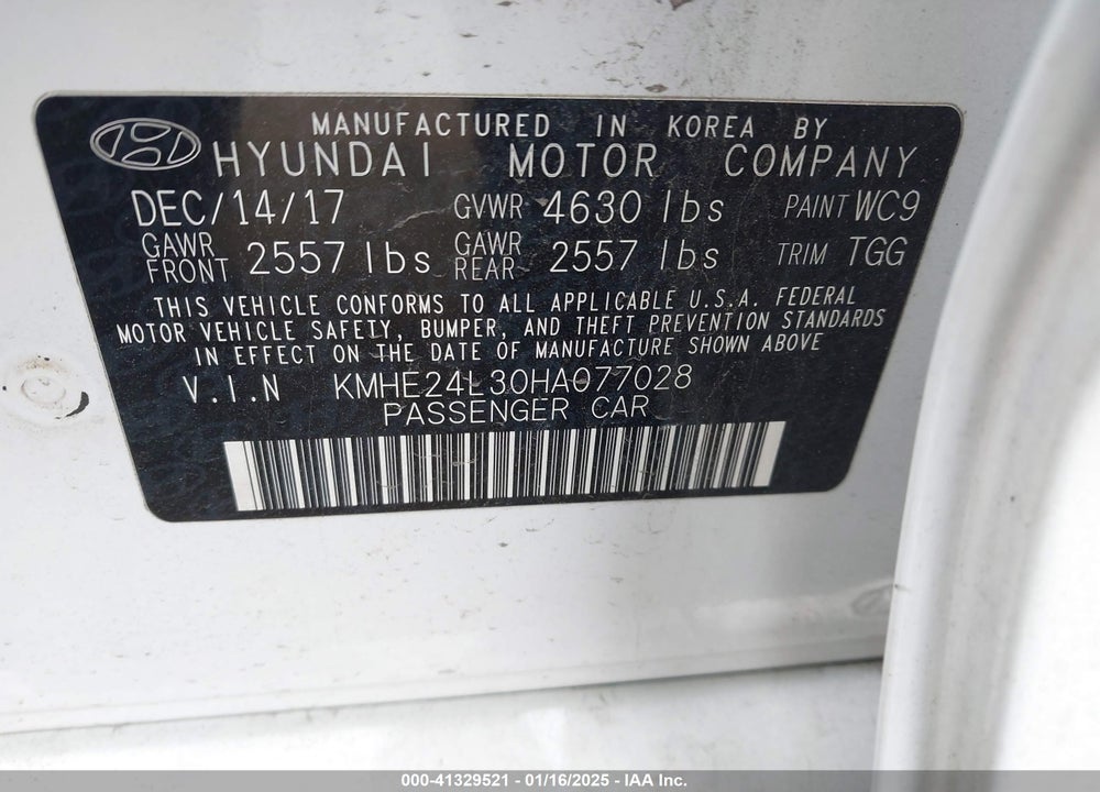 2017 HYUNDAI SONATA HYBRID SE VIN: KMHE24L30HA077028
