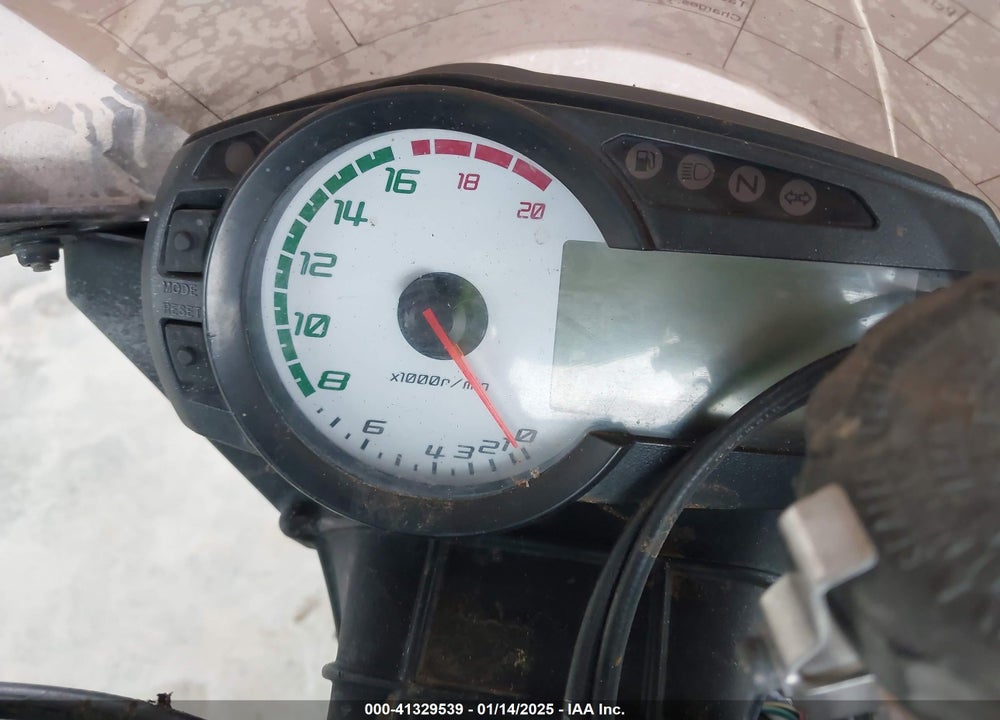 2009 KAWASAKI ZX600 R VIN: JKAZX4R169A002696