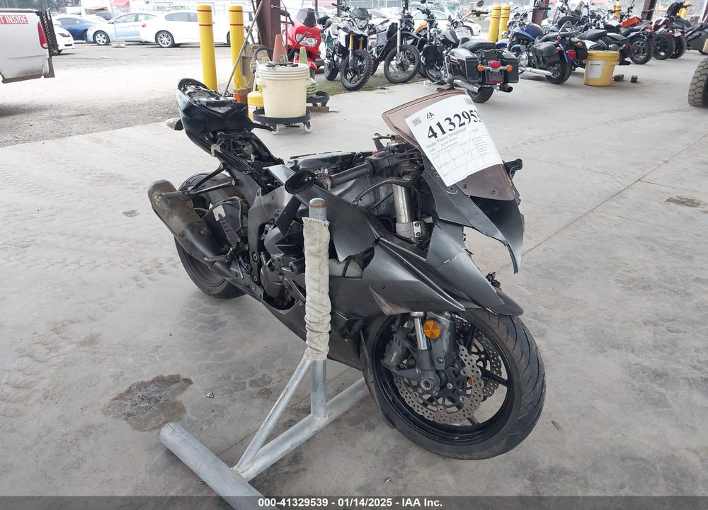 2009 KAWASAKI ZX600 R VIN: JKAZX4R169A002696