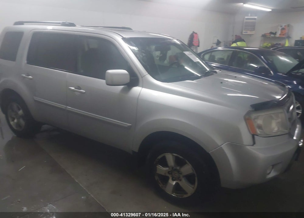2010 HONDA PILOT EX-L VIN: 5FNYF4H54AB026788