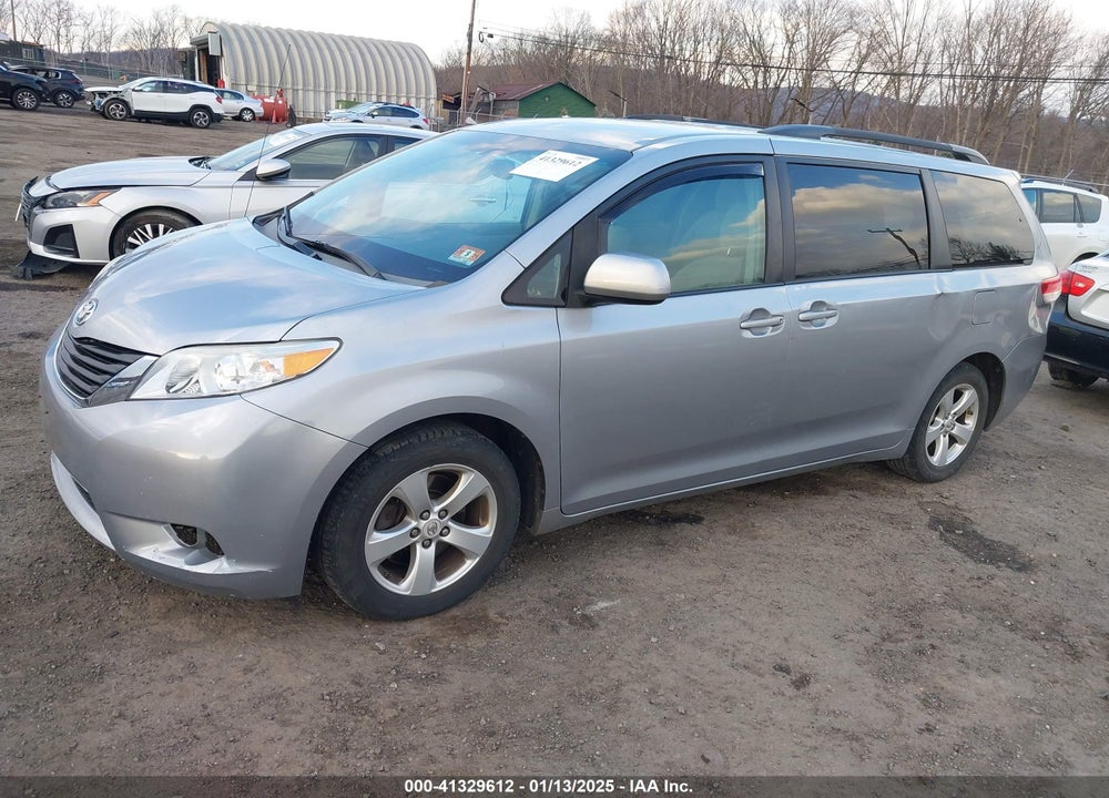 2011 TOYOTA SIENNA LE V6 VIN: 5TDKK3DC8BS160281