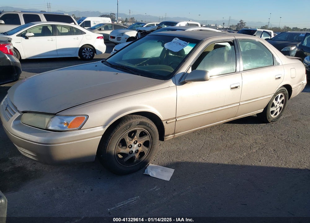 1998 TOYOTA CAMRY XLE V6 VIN: 4T1BF28K4WU057663