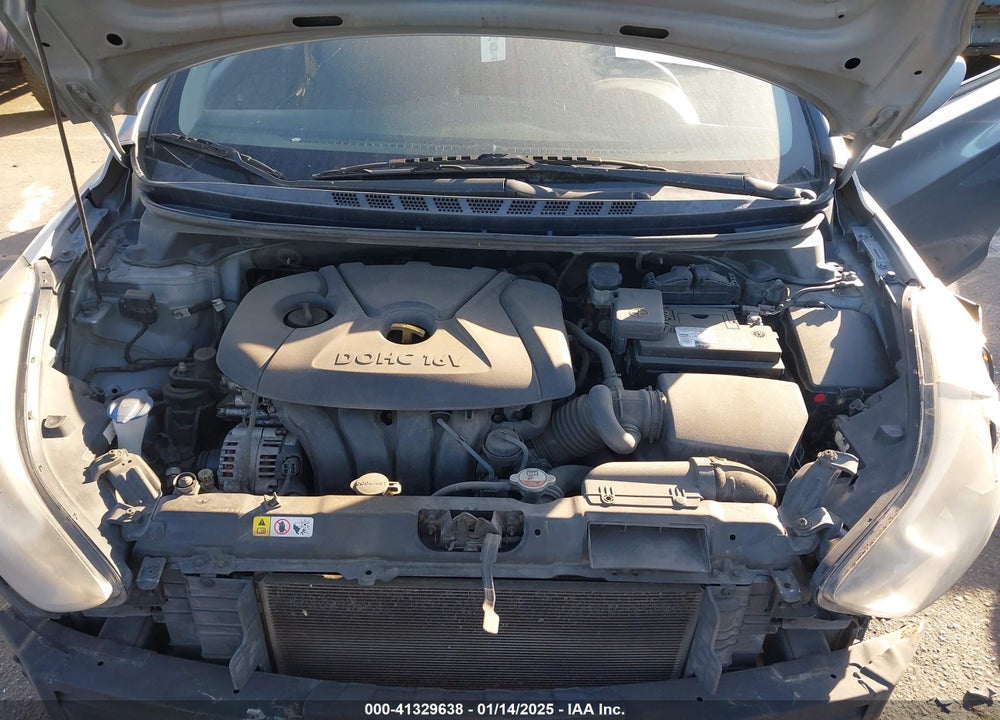 2016 HYUNDAI ELANTRA SE VIN: 5NPDH4AE4GH678100