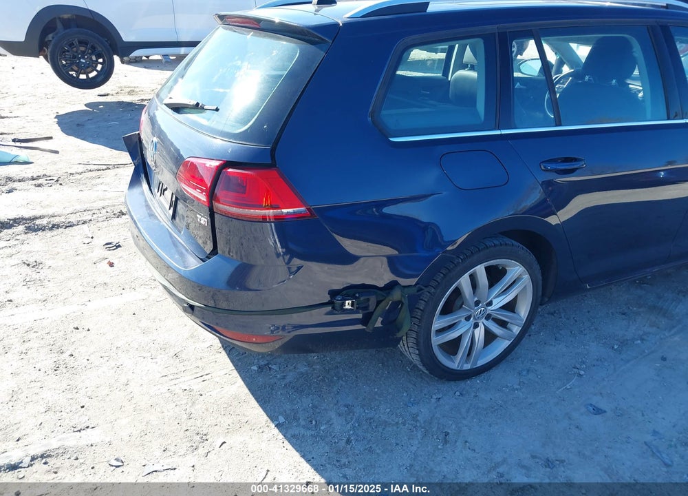 2017 VOLKSWAGEN GOLF SPORTWAGEN VIN: 3VWC17AU3HM502575