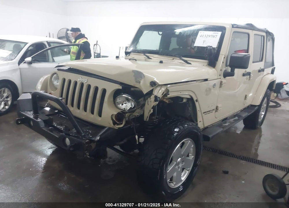 2011 JEEP WRANGLER UNLIMITED SAHARA VIN: 1J4HA5H19BL576238