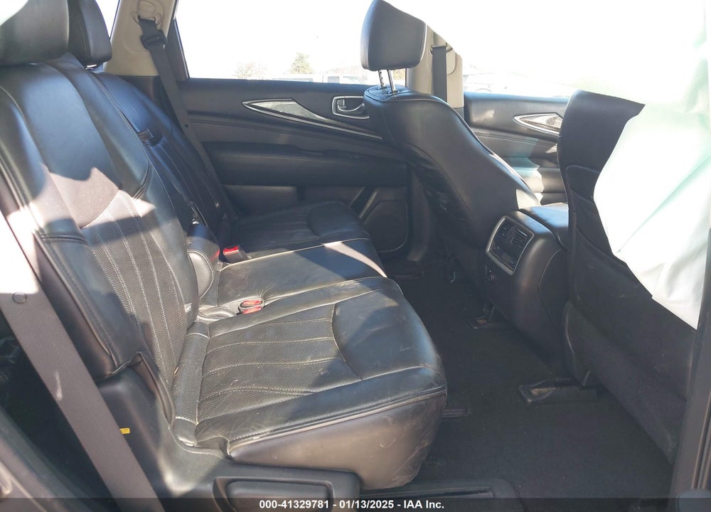 2015 INFINITI QX60 VIN: 5N1AL0MMXFC527653
