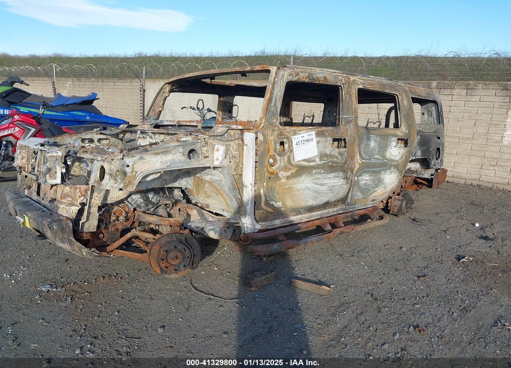2003 HUMMER H2 VIN: 5GRGN23U73H146474