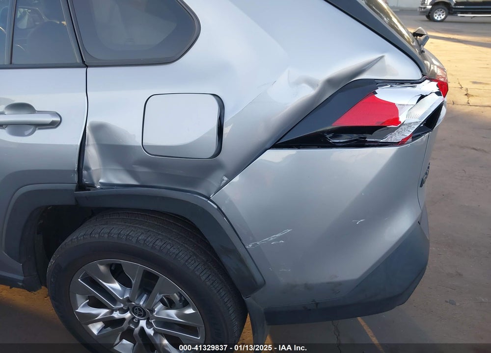 2021 TOYOTA RAV4 XLE PREMIUM VIN: 2T3C1RFVXMC139573