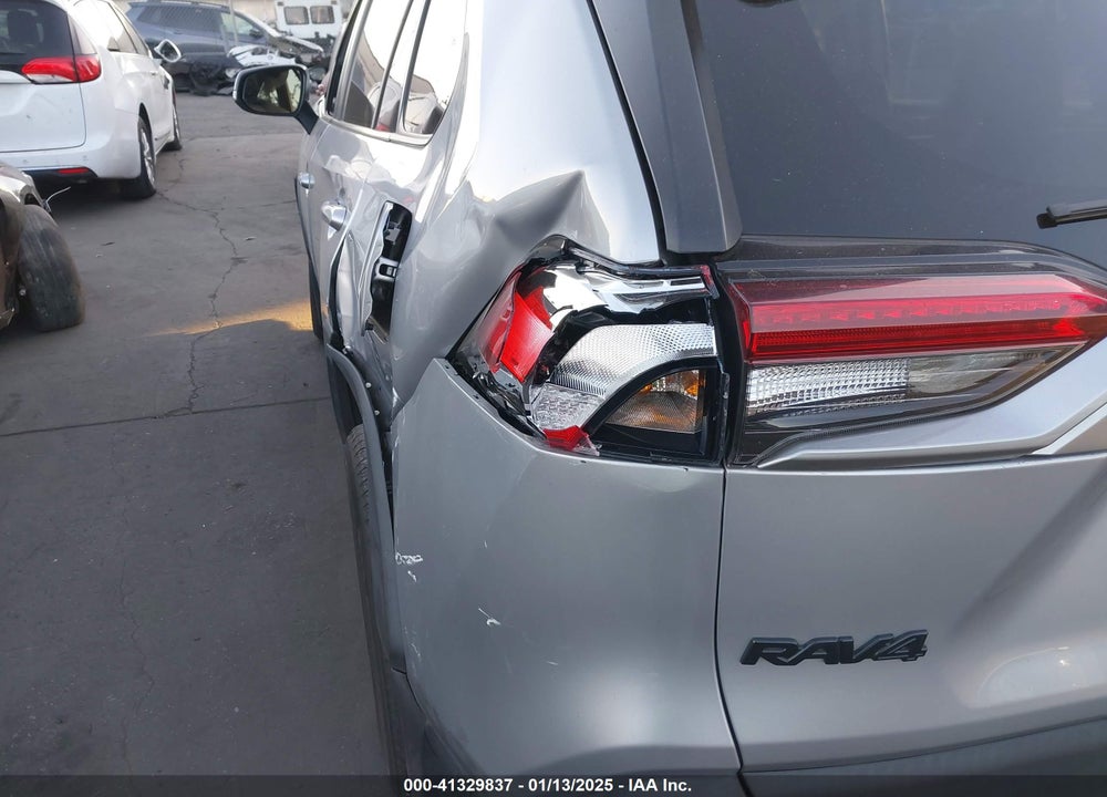 2021 TOYOTA RAV4 XLE PREMIUM VIN: 2T3C1RFVXMC139573