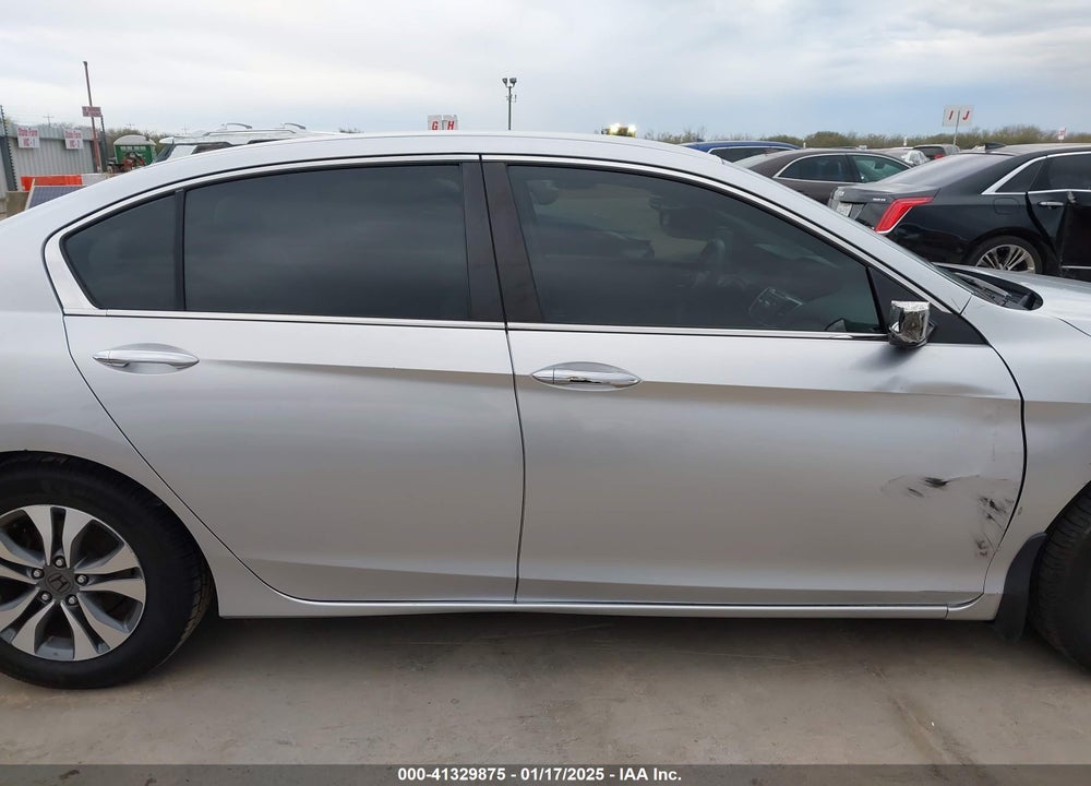2013 HONDA ACCORD VIN: 1HGCR2F37DA015404