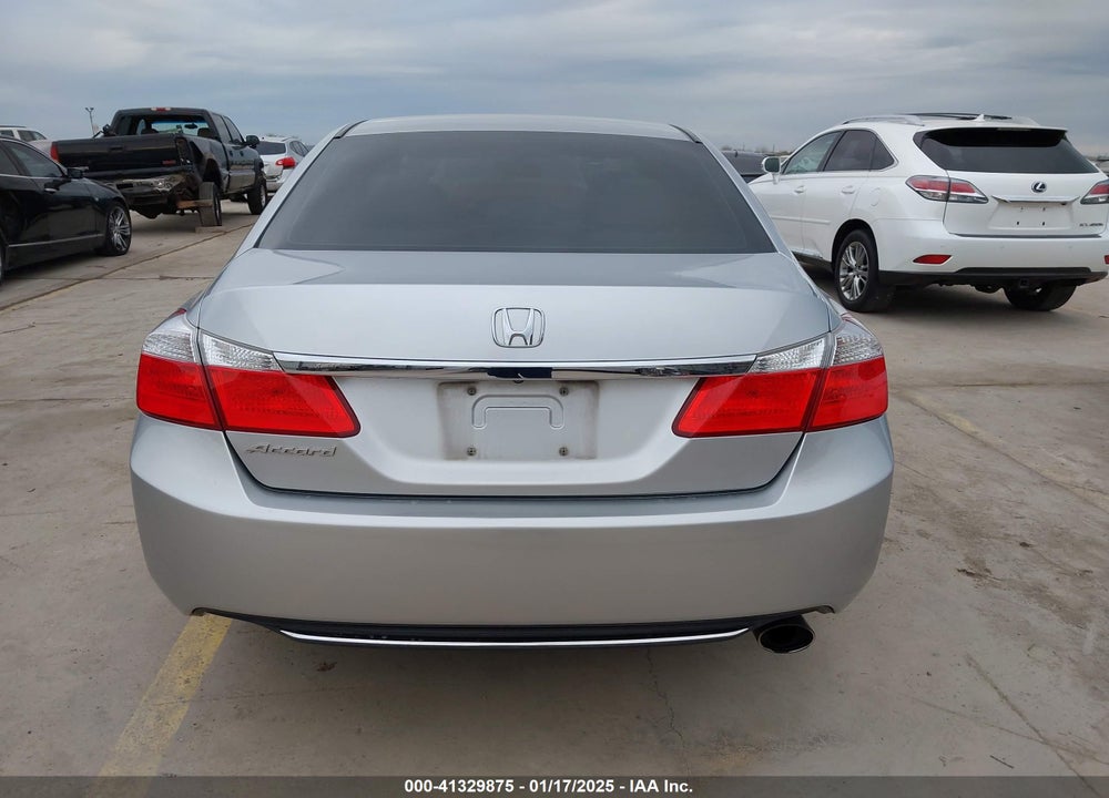 2013 HONDA ACCORD VIN: 1HGCR2F37DA015404