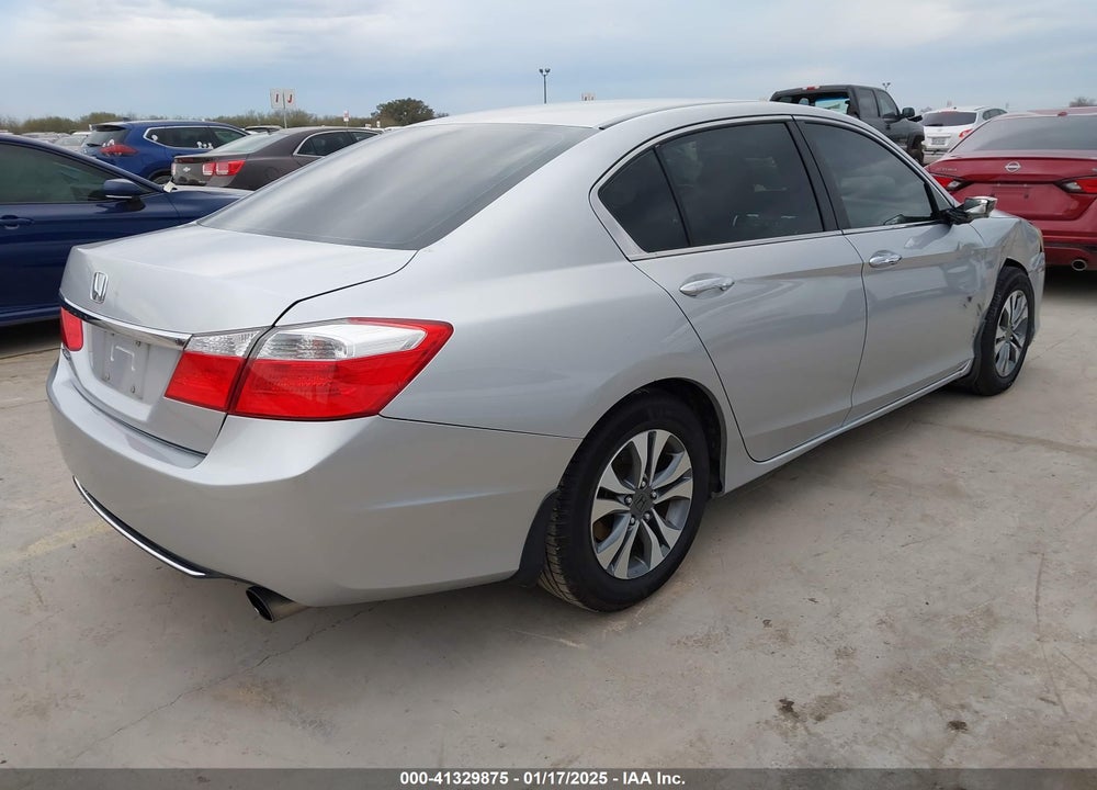 2013 HONDA ACCORD VIN: 1HGCR2F37DA015404