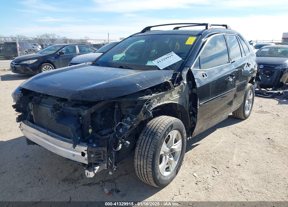 2020 TOYOTA RAV4 XLE VIN: 2T3W1RFV4LW097055