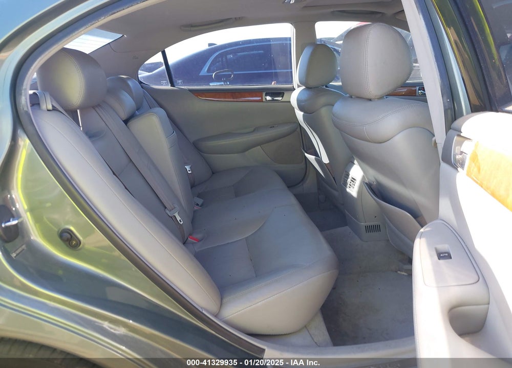 2005 LEXUS ES 330 VIN: JTHBA30G355100980