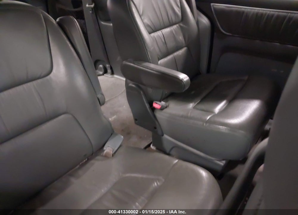 2004 HONDA ODYSSEY EX-L VIN: 5FNRL18914B125300