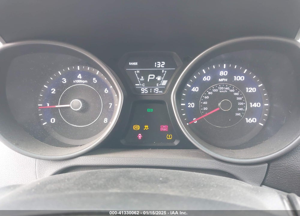 2016 HYUNDAI ELANTRA VIN: 5NPDH4AE9GH686709