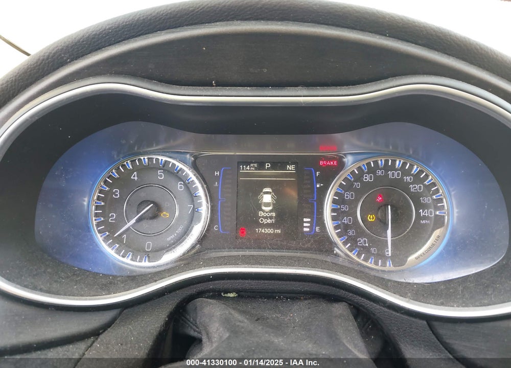 2016 CHRYSLER 200 VIN: 1C3CCCAB2GN158136