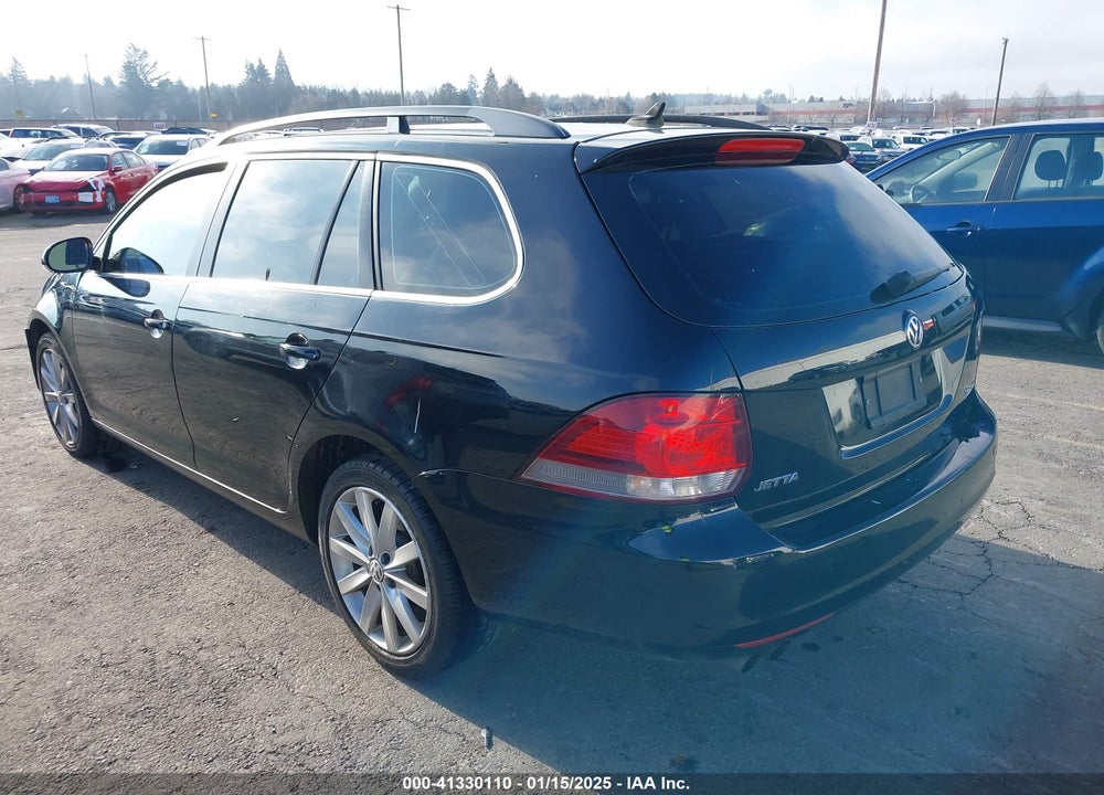 2010 VOLKSWAGEN JETTA SPORTWAGEN VIN: 3VWPZ7AJXAM648798