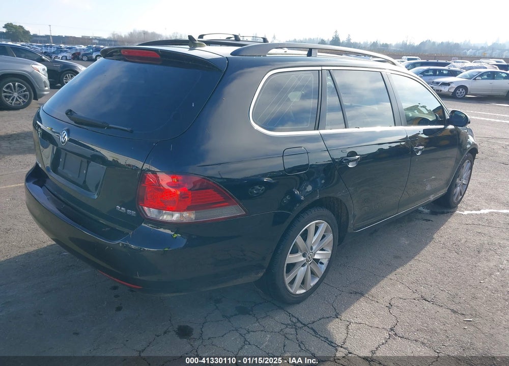 2010 VOLKSWAGEN JETTA SPORTWAGEN VIN: 3VWPZ7AJXAM648798