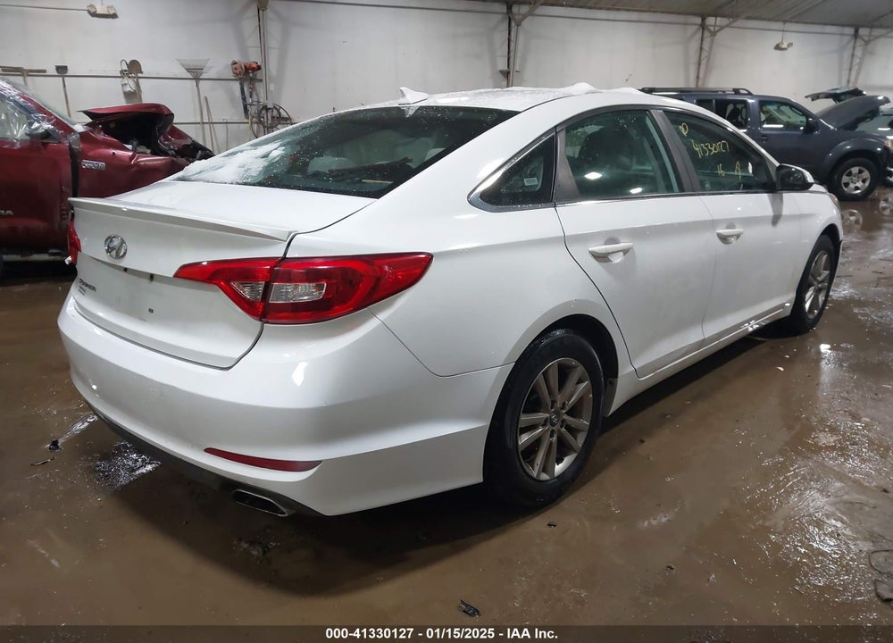 2016 HYUNDAI SONATA VIN: 5NPE24AF4GH260585